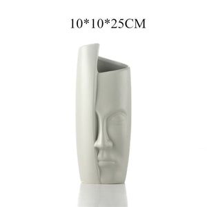 Wrapping Face Vase